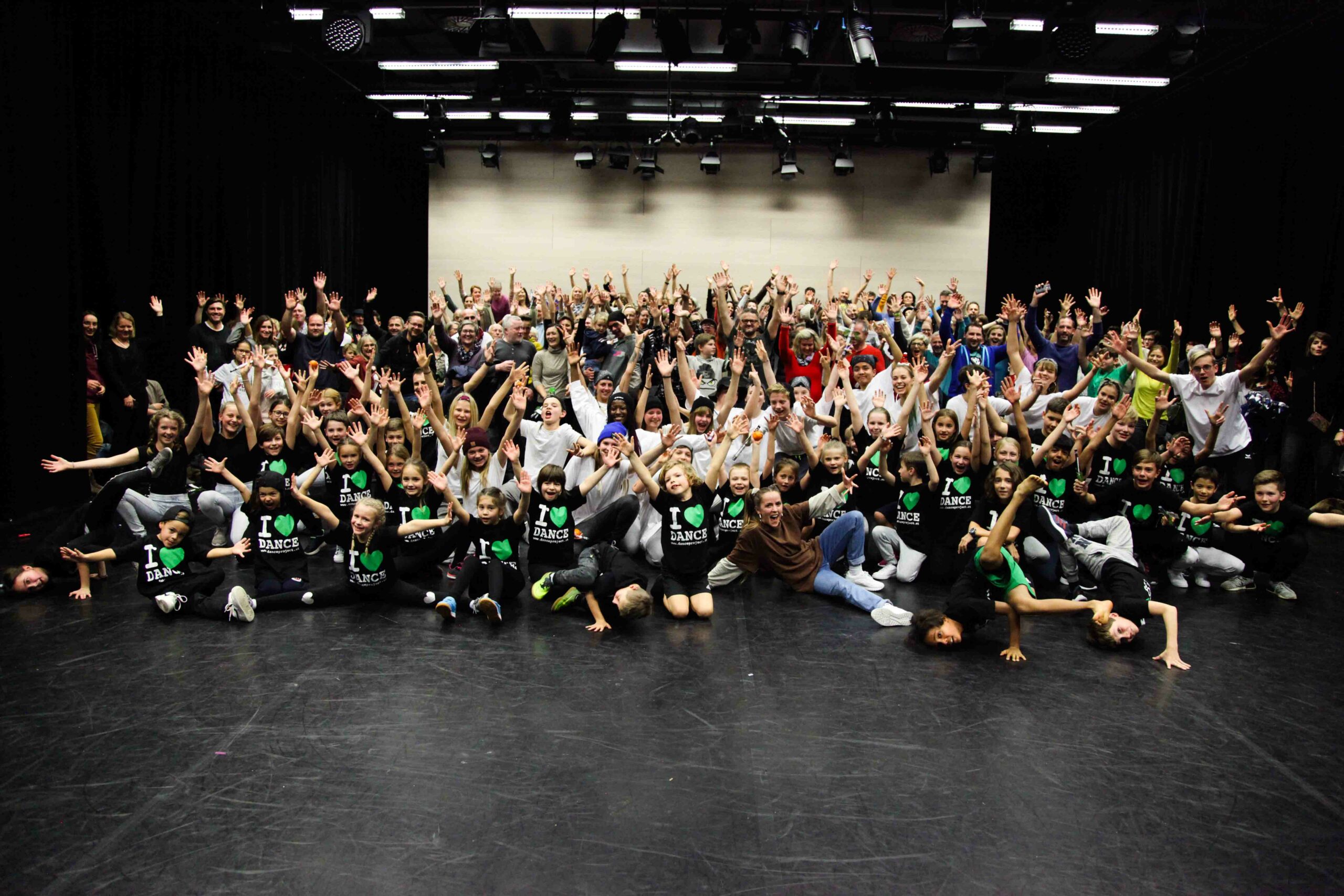 dance_project_2022_Web2